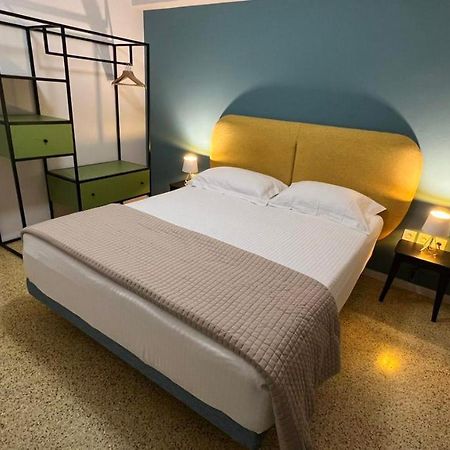 Crown Syntagma Apartment أثينا المظهر الخارجي الصورة
